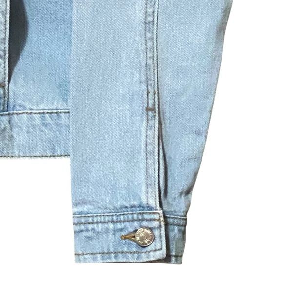 Buffalo David Bitton Classic Denim Jacket XS Light Indigo Versatile Timeless NWT - Picture 9 of 12